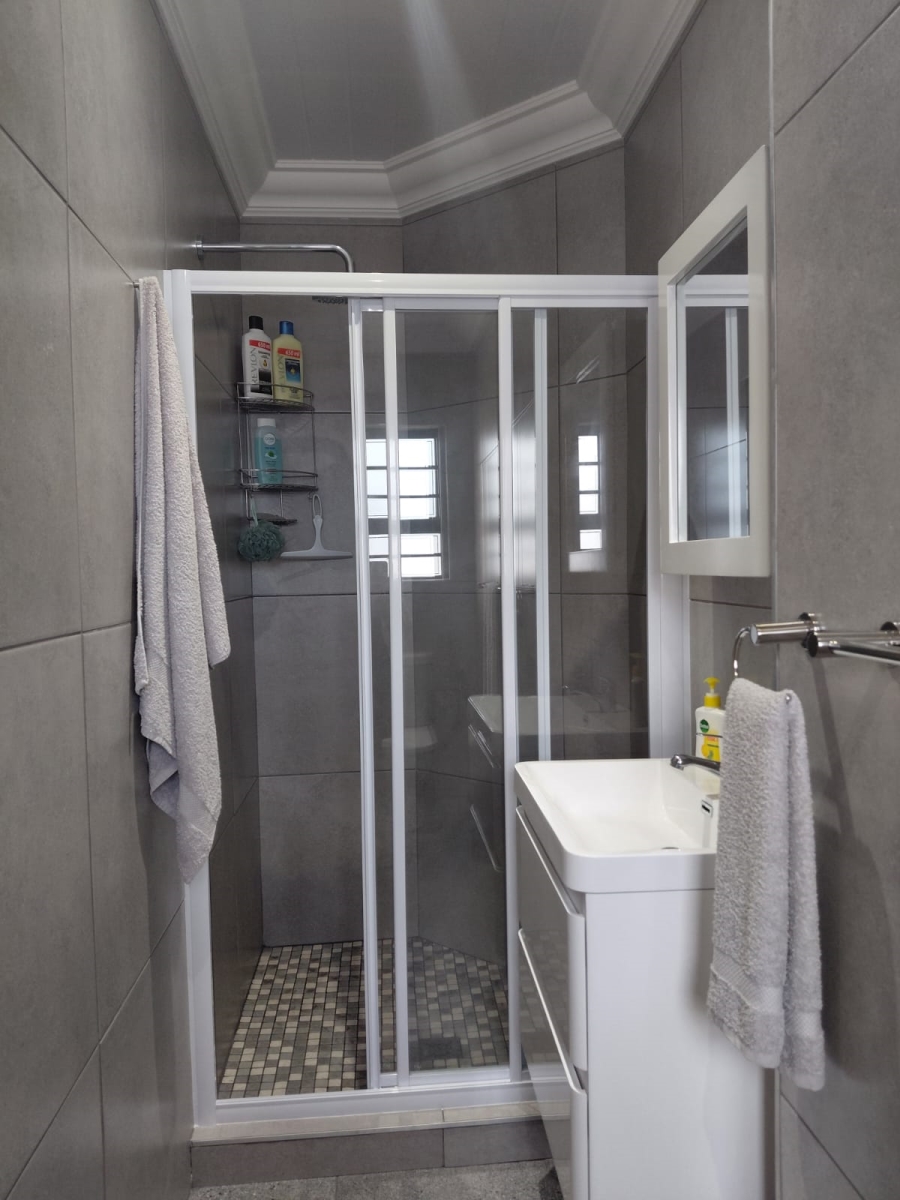 3 Bedroom Property for Sale in Stilbaai Wes Western Cape